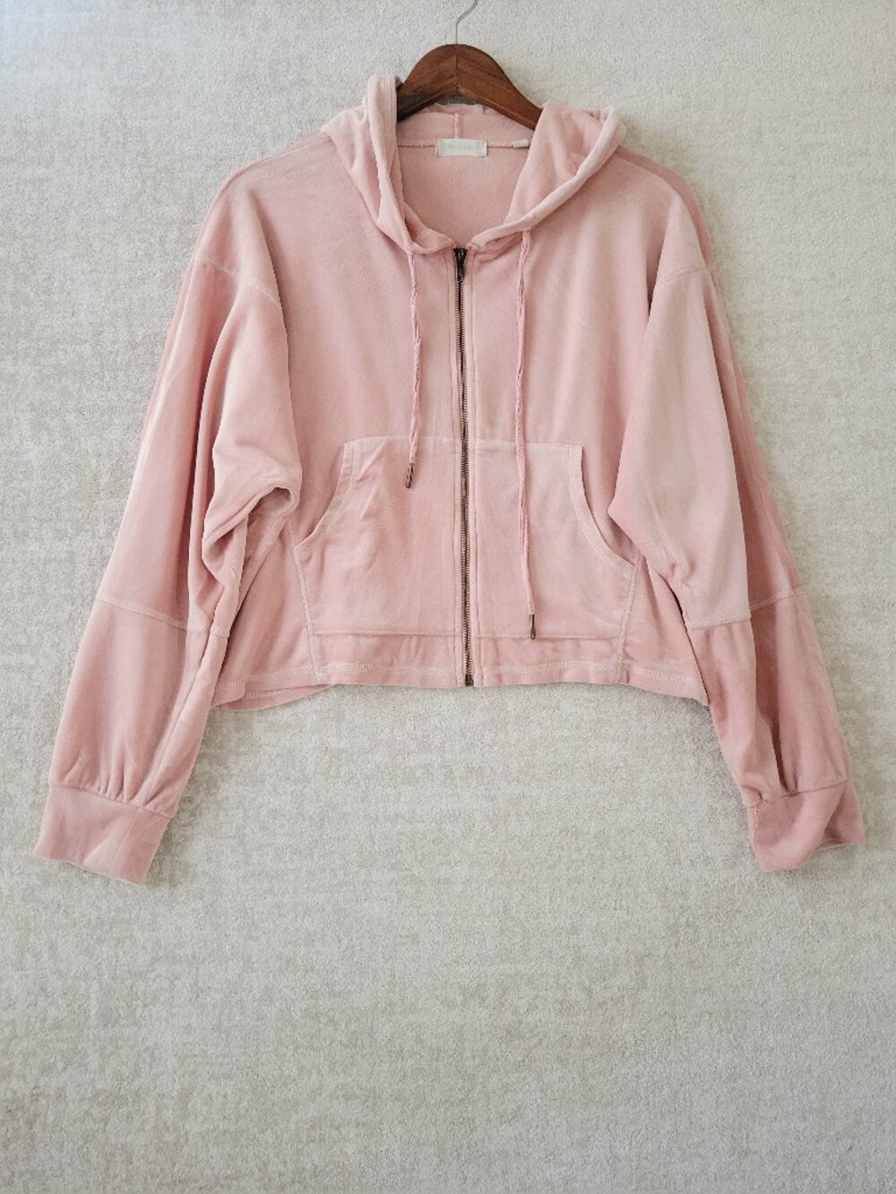 Altar'd State Cropped Velour Zip Up Hoodie Large Womens Pink Pockets Cozy Lounge